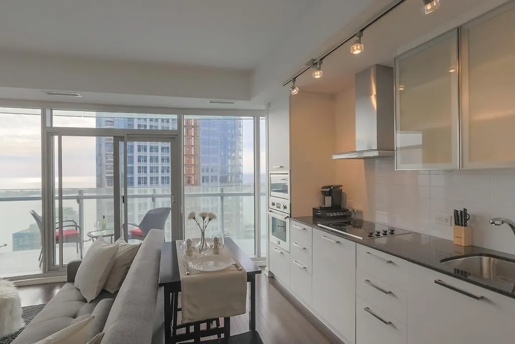 Apartment Noel Suites - York And Simcoe St. Toronto Canada