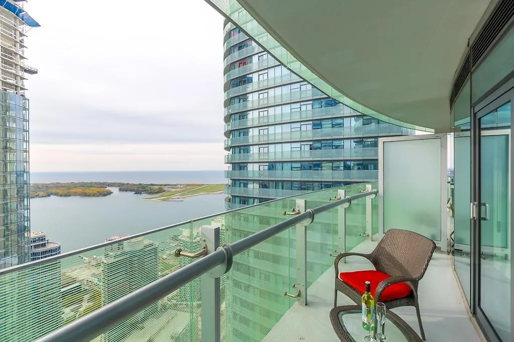 Noel Suites - York And Simcoe St. Toronto 0*,  Canada